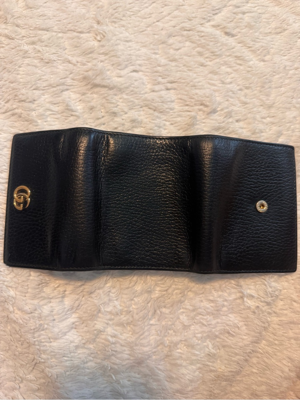GUCCI Marmont Tri-fold Black Wallet Card Leather Gold - Picture 5 of 9